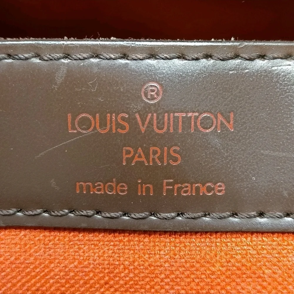 Louis Vuitton Damier Naviglio Messenger Bag - Picture 12 of 15